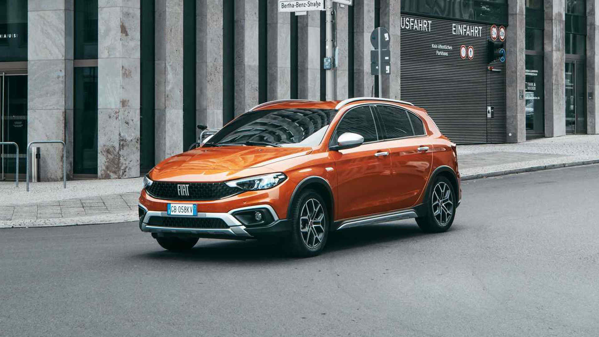 Yeni Fiat Egea Cross güncel fiyatları